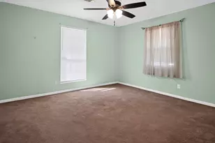 103 Clover Ln, Palestine, TX 75803 - Photo 19