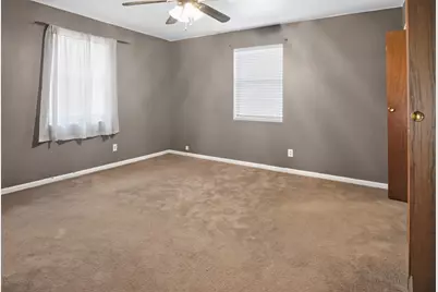 103 Clover Lane, Palestine, TX 75803 - Photo 23