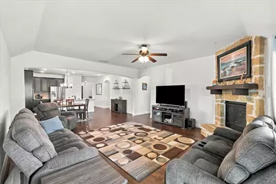 1733 Ridge Creek Lane, Aubrey, TX 76227 - Photo 5