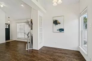 953 Ramblewood, Lewisville, TX 75067 - Photo 5