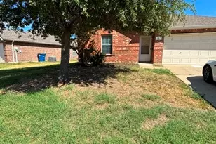2755 Hacienda Lake Dr, Little Elm, TX 75068 - Photo 3