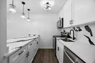 4011 Cole Ave, Dallas, TX 75204 - Photo 9