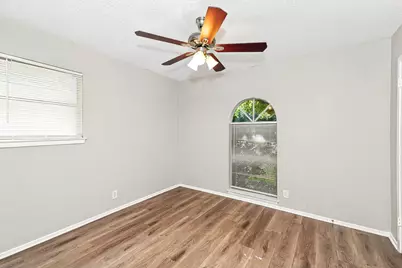 656 Sue Ann Lane, Burleson, TX 76028 - Photo 7