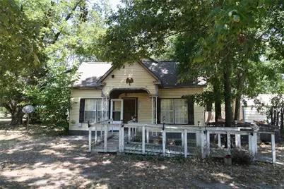 605 E Pine, Edgewood, TX 75117 - Photo 1