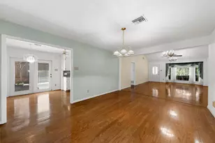 4400 Westchester Dr, Waco, TX 76710 - Photo 11