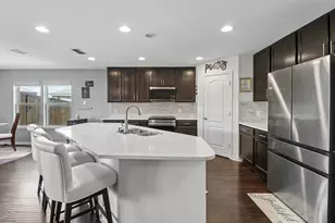 716 Snowy Orchid Ln, DeSoto, TX 75115 - Photo 7