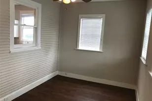 826 N Bishop Ave, Dallas, TX 75208 - Photo 15