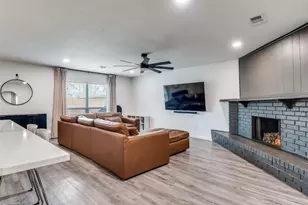 1609 Lyric Dr, Garland, TX 75040 - Photo 9