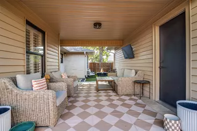 9005 Livenshire Drive, Dallas, TX 75238 - Photo 19