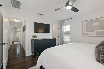 9005 Livenshire Drive, Dallas, TX 75238 - Photo 15