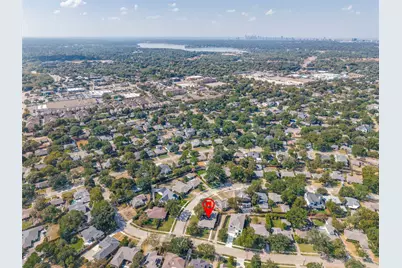 9005 Livenshire Drive, Dallas, TX 75238 - Photo 27