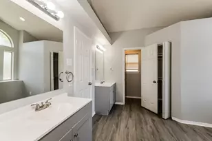 404 Derby Ln, DeSoto, TX 75115 - Photo 7