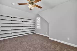 305 Donna Cir, Granbury, TX 76049 - Photo 23