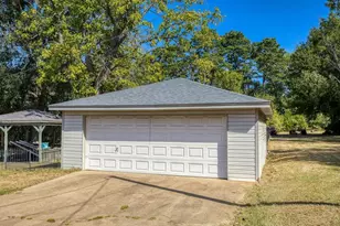 2299 Farm To Market 2574, Palestine, TX 75803 - Photo 5