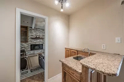 7317 Tipperary Court, North Richland Hills, TX 76182 - Photo 17