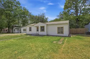 111 Atkinson Dr, Sherman, TX 75092 - Photo 3