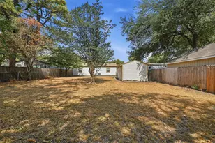 111 Atkinson Dr, Sherman, TX 75092 - Photo 27