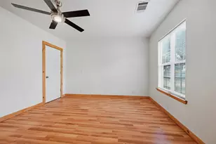111 Atkinson Dr, Sherman, TX 75092 - Photo 17
