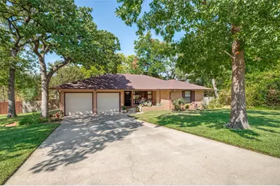 1403 Greenwood Drive, Denton, TX 76209 - Photo 37