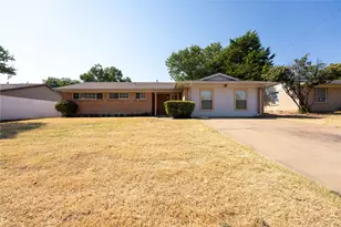 818 Emberwood Dr, Dallas, TX 75232 - Photo 1