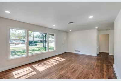 2433 Southwood Drive, Dallas, TX 75233 - Photo 5
