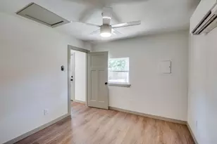 2433 Southwood Dr, Dallas, TX 75233 - Photo 35