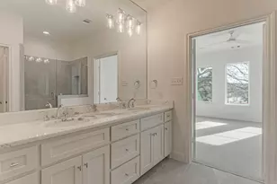 340 Nursery Ln, Fort Worth, TX 76114 - Photo 3