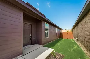 1002 Pecos St, Aubrey, TX 76227 - Photo 5
