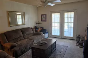 709 Shorecrest Dr, Garland, TX 75040 - Photo 9