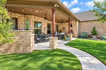 9100 Northampton Drive, North Richland Hills, TX 76182 - Photo 37