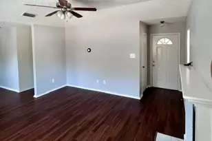 3013 Clover Ln, Euless, TX 76039 - Photo 5