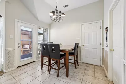 204 Sherwood Drive, Murphy, TX 75094 - Photo 13