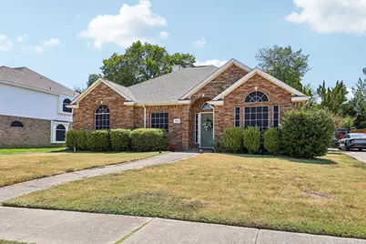 204 Sherwood Drive, Murphy, TX 75094 - Photo 3