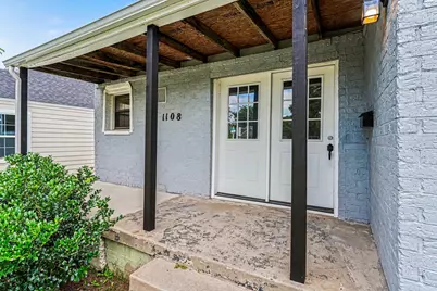 1108 E Robert Street, Fort Worth, TX 76104 - Photo 3