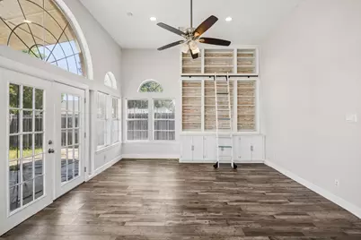 8109 Pickard Drive, Rowlett, TX 75088 - Photo 5