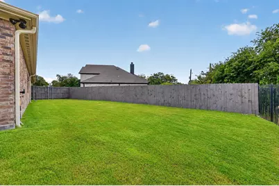 7924 Wilson Cliff Court, White Settlement, TX 76108 - Photo 31