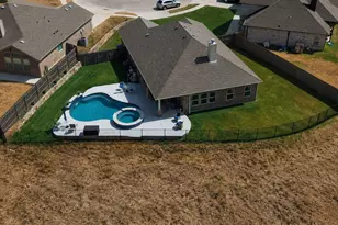 7924 Wilson Cliff Ct, White Settlement, TX 76108 - Photo 33