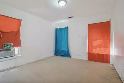 11102 Barbarosa Drive, Dallas, TX 75228 - Photo 5