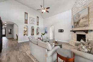 2442 Turning Leaf Ln, Midlothian, TX 76065 - Photo 9