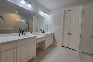 112 St Elias Dr, Burleson, TX 76028 - Photo 13
