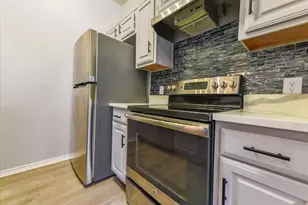 5619 Preston Oaks Rd, Dallas, TX 75254 - Photo 7