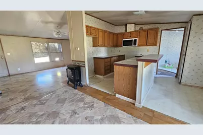 8913 Holly Road, Alvarado, TX 76009 - Photo 5