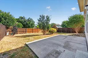 9300 Bedford Ln, McKinney, TX 75071 - Photo 37