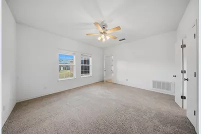 400 S College Street, Pilot Point, TX 76258 - Photo 37