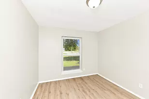 2718 Oakmont Dr, Lancaster, TX 75134 - Photo 7