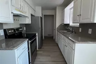 4900 French Wood Dr, Arlington, TX 76016 - Photo 7