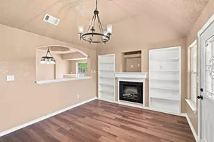 1103 Chase Ave, Cleburne, TX 76031 - Photo 7