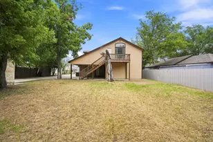 1103 Chase Ave, Cleburne, TX 76031 - Photo 35