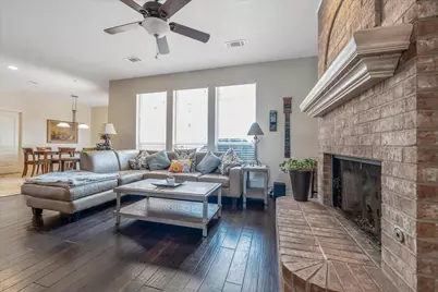 2644 Newcastle Drive, Carrollton, TX 75007 - Photo 9