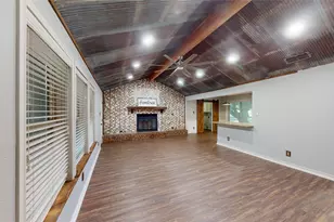 4270 Sir Lancelot Cir, Midlothian, TX 76065 - Photo 3